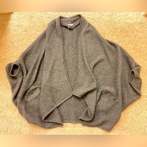 EUC Grey Valette 100% Merino Wool Bat Wing Open Front Knitted Cardigan Size XS/S